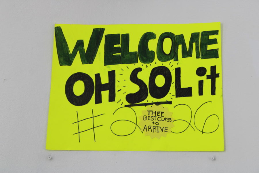 ESSENCE: Freshmans show school spirit in welcoming each other into a new beginning. 
