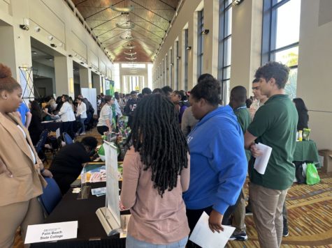 MAKE YOUR FUTURE: The Canes and other high schoolers had the opportunity to go to the Claim Your Future Showcase at the Palm Beach County Convention Center on Jan. 31. They had a chance to see many companies showing what jobs they offer.