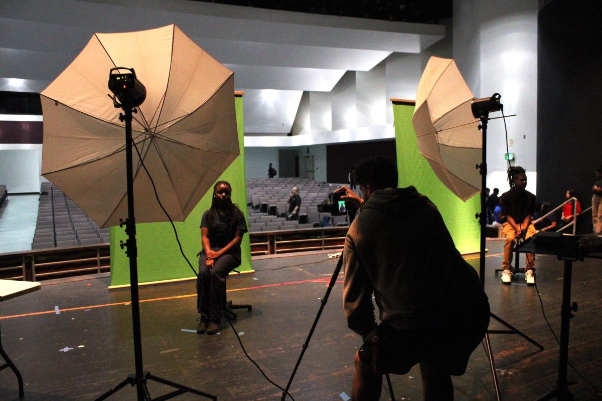 PICTURE-DAY: Underclassmen get their photos taken by Cady Studios for the 2023-2024 yearbook in the auditorium. 