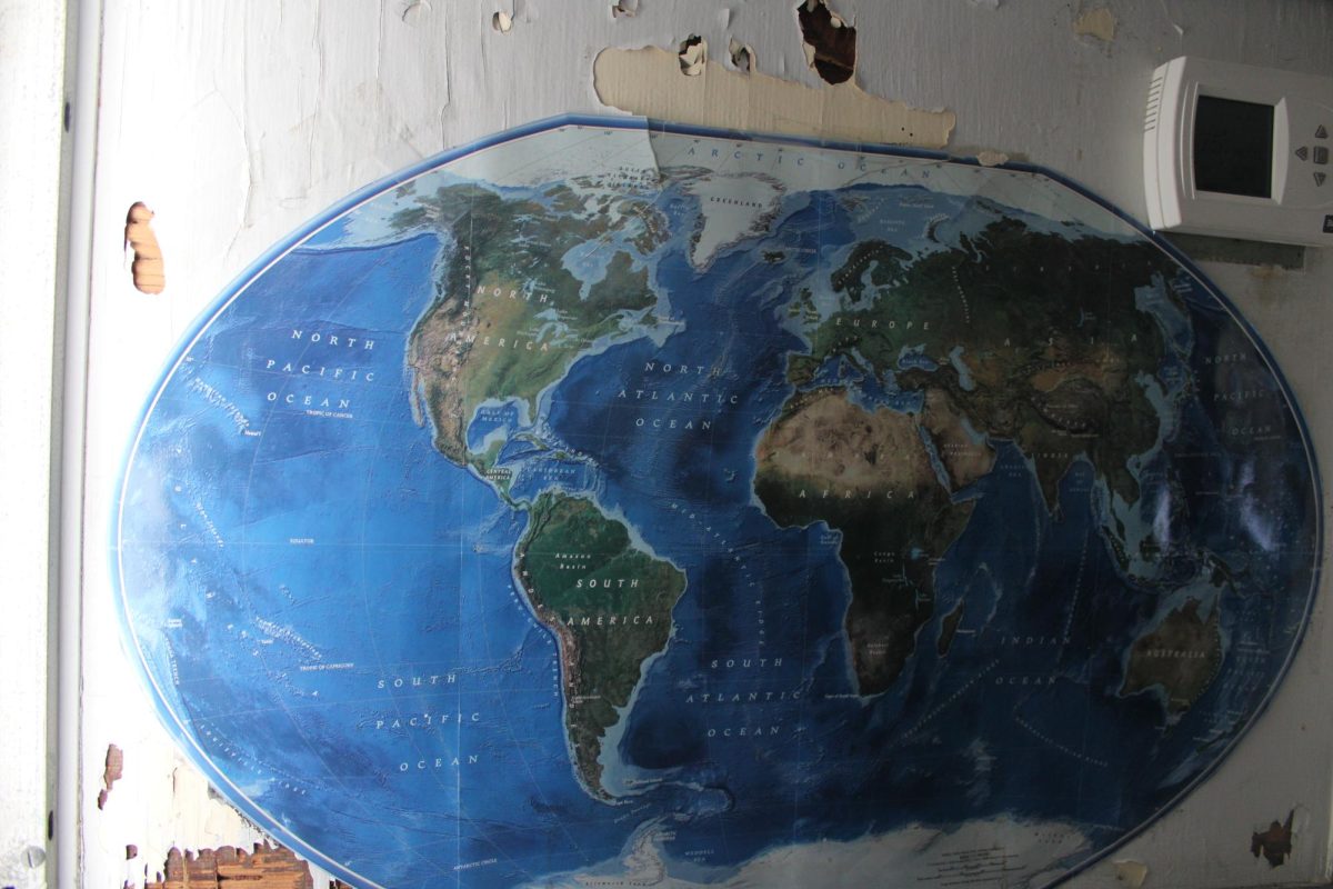 DIGGING INTO ANTIQUTY: A map is not the only thing needed but also the background behind it. 