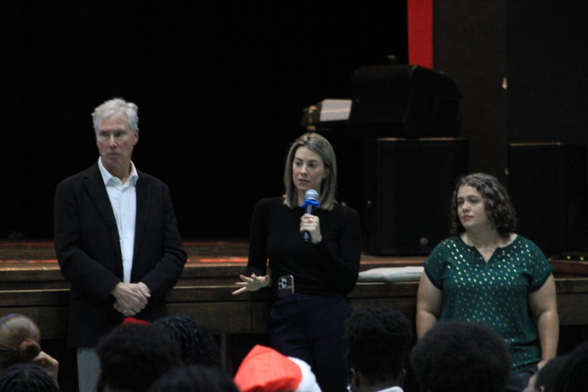 SCHOLARSHIP ALERT: Representatives Cliff Viner (Founder), Niki Knop (Executive Director), and Christy Charles (Administrative Coordinator) from Eda and Cliff Viner community scholars foundation visited Inlet Grove to speak with the Senior Class about opportunities for financial support. With their instructions, students learned about the steps to apply for scholarships and what to include in the applications that could help make a difference in paying for tuition and other college expenses.