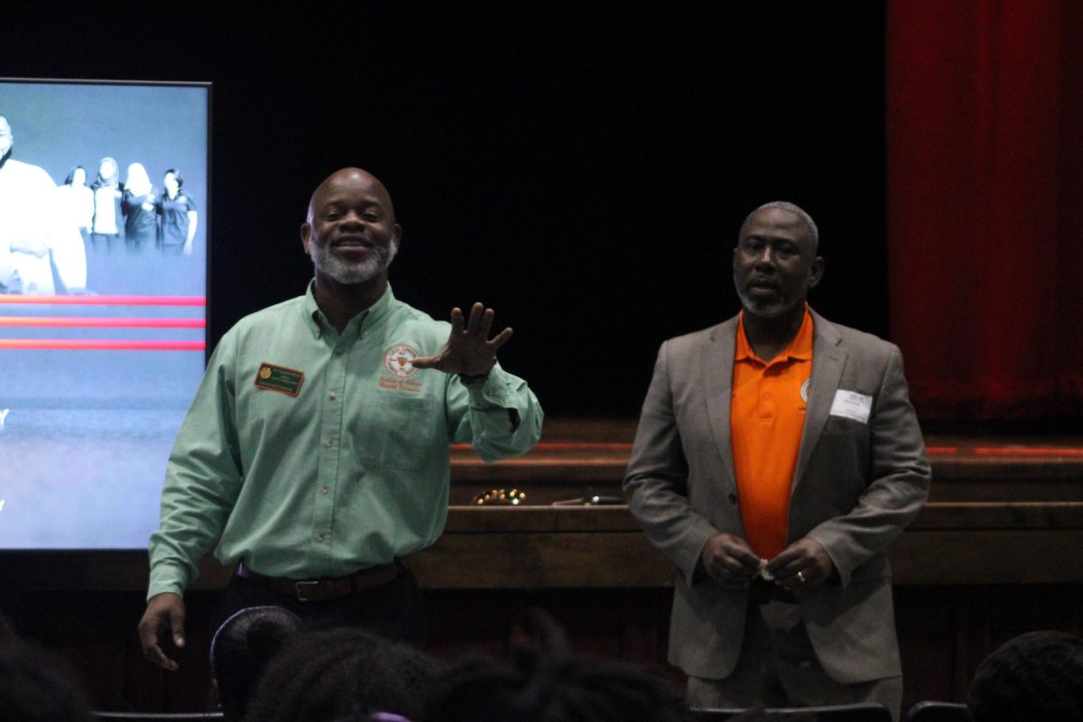 ROAD TO SUCCESS: On Feb 27, FAMU Director of Academic Affairs Augustus Mitchell (left) and Assistant Professor in Pharmacology Marvin Scott (right) informed Juniors and Seniors in the medical career of the opportunities available at their University. 